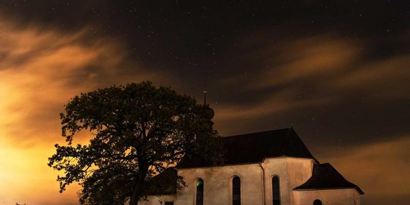 杭州美容新风尚：专业护肤与化妆品选择的科学指南